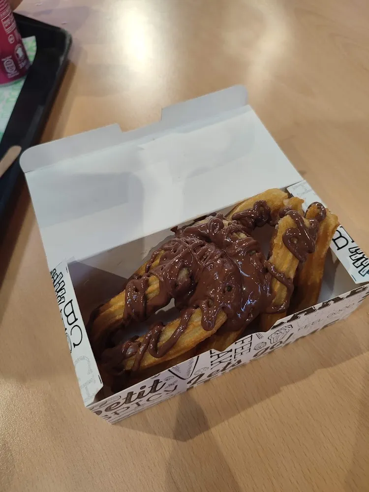 Churros Con Nutella